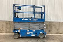 2014 Genie GS-3232