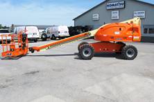 2007 JLG 400S