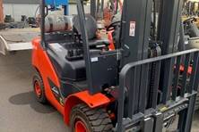 2021 Linde HT30T