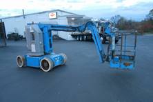 2005 Genie Z30/20N