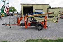 2019 JLG T350