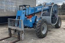 2012 Genie GTH-844