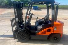 2018 Doosan D33S-7