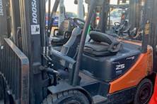 Doosan G25P-5