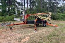 2018 JLG T350