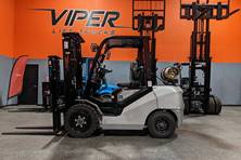 2024 Viper Lift Trucks FY35