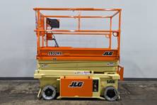 2015 JLG 1932RS