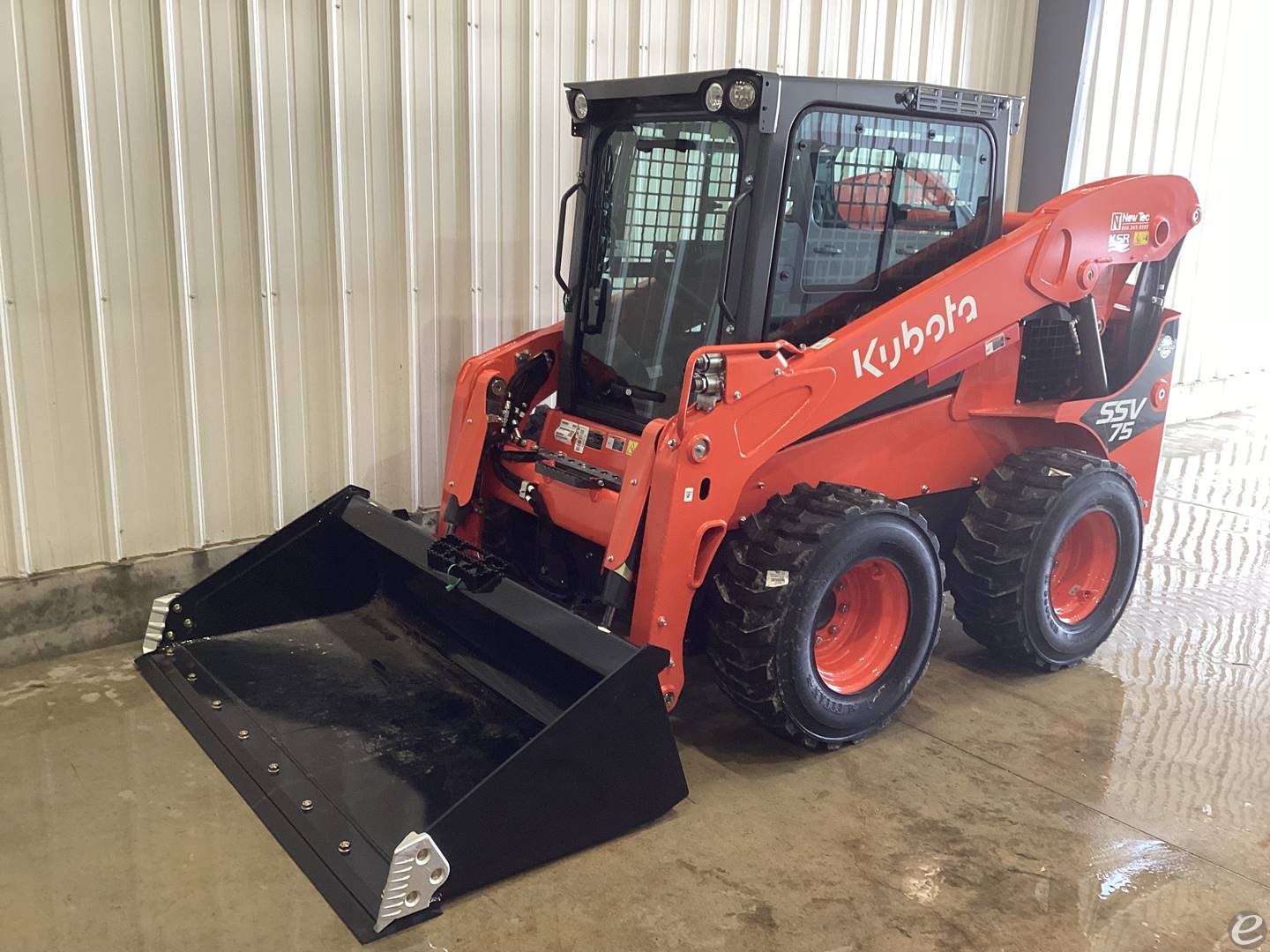 2024 Kubota SSV75PHFRC