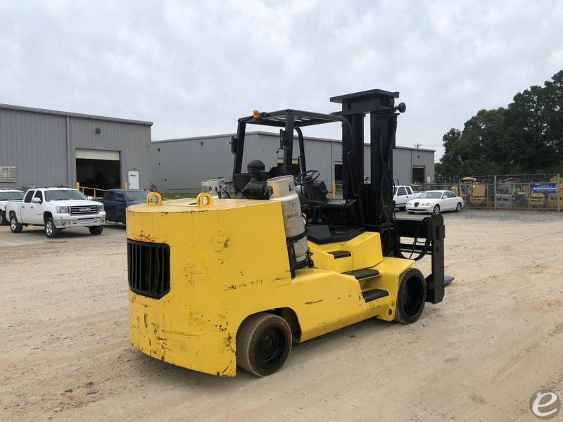 2005 Hoist Liftruck F400