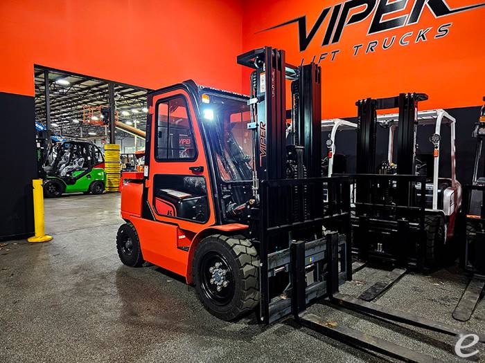 2024 Viper Lift Trucks FD45