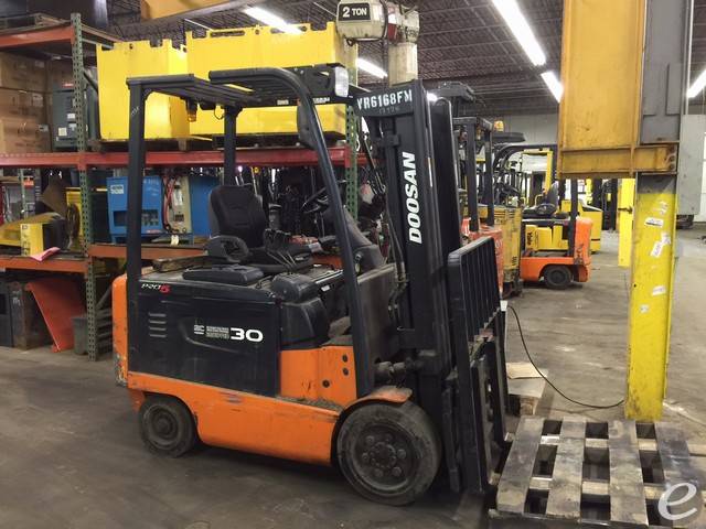 2009 Doosan BC30S-5