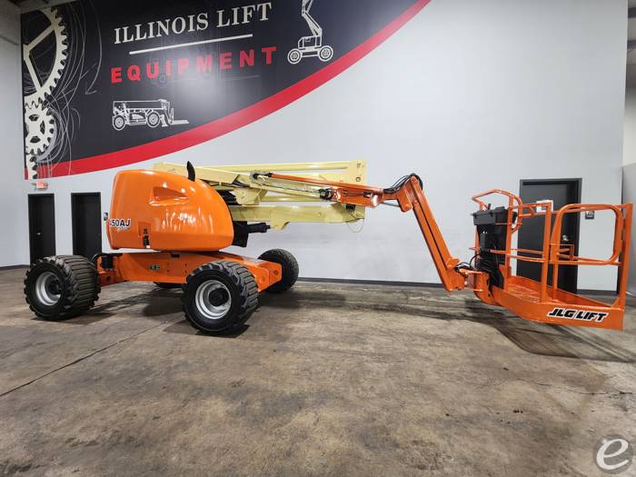 2013 JLG 450AJ