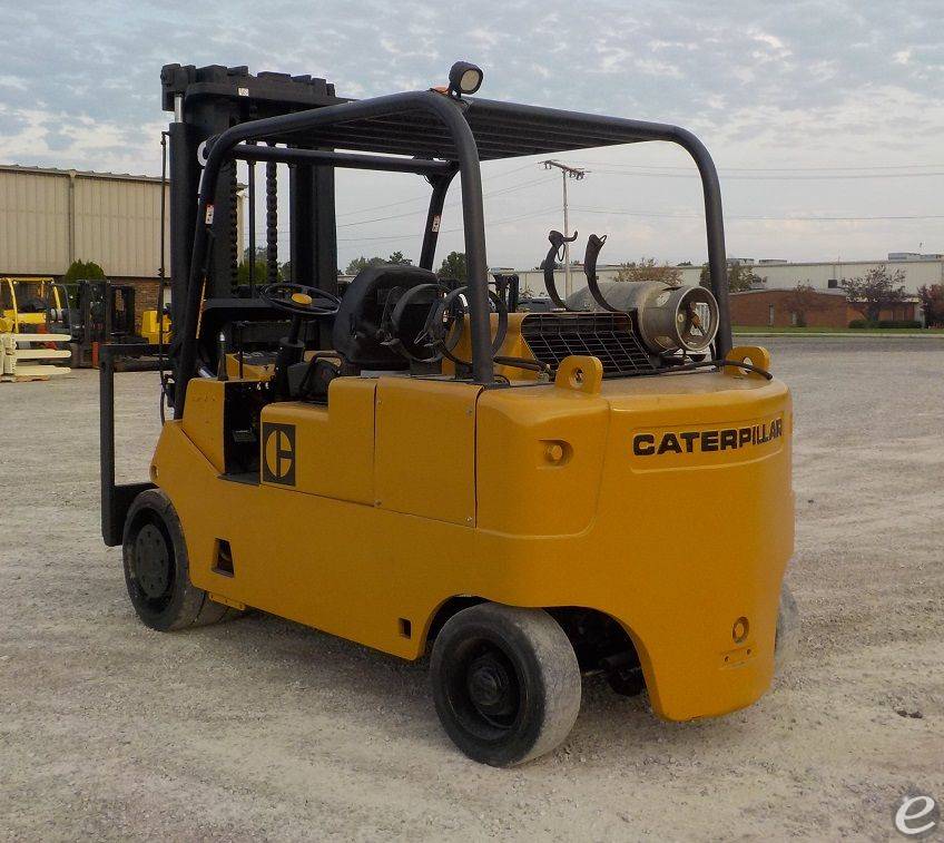 1979 Cat T-200