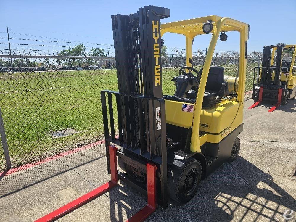 2017 Hyster H30FT