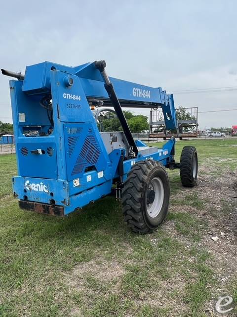 2012 Genie GTH-844