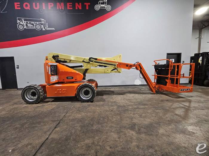 2013 JLG E450AJ