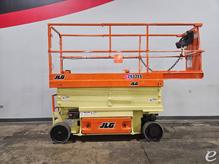 2016 JLG 2632ES