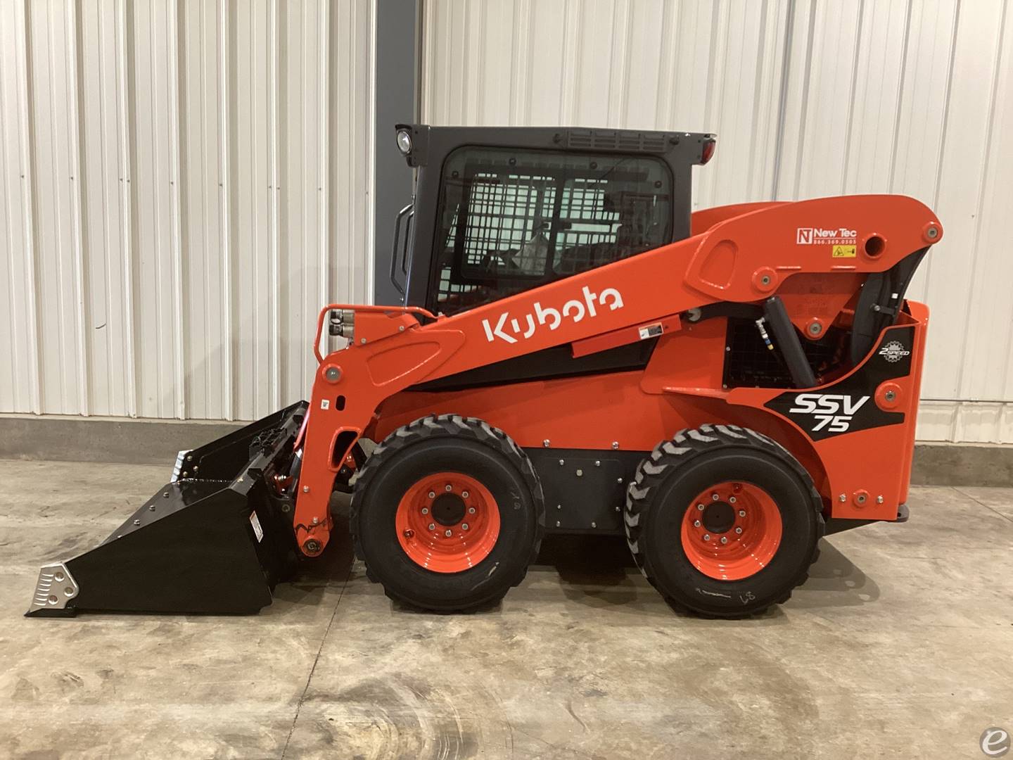 2024 Kubota SSV75HFC