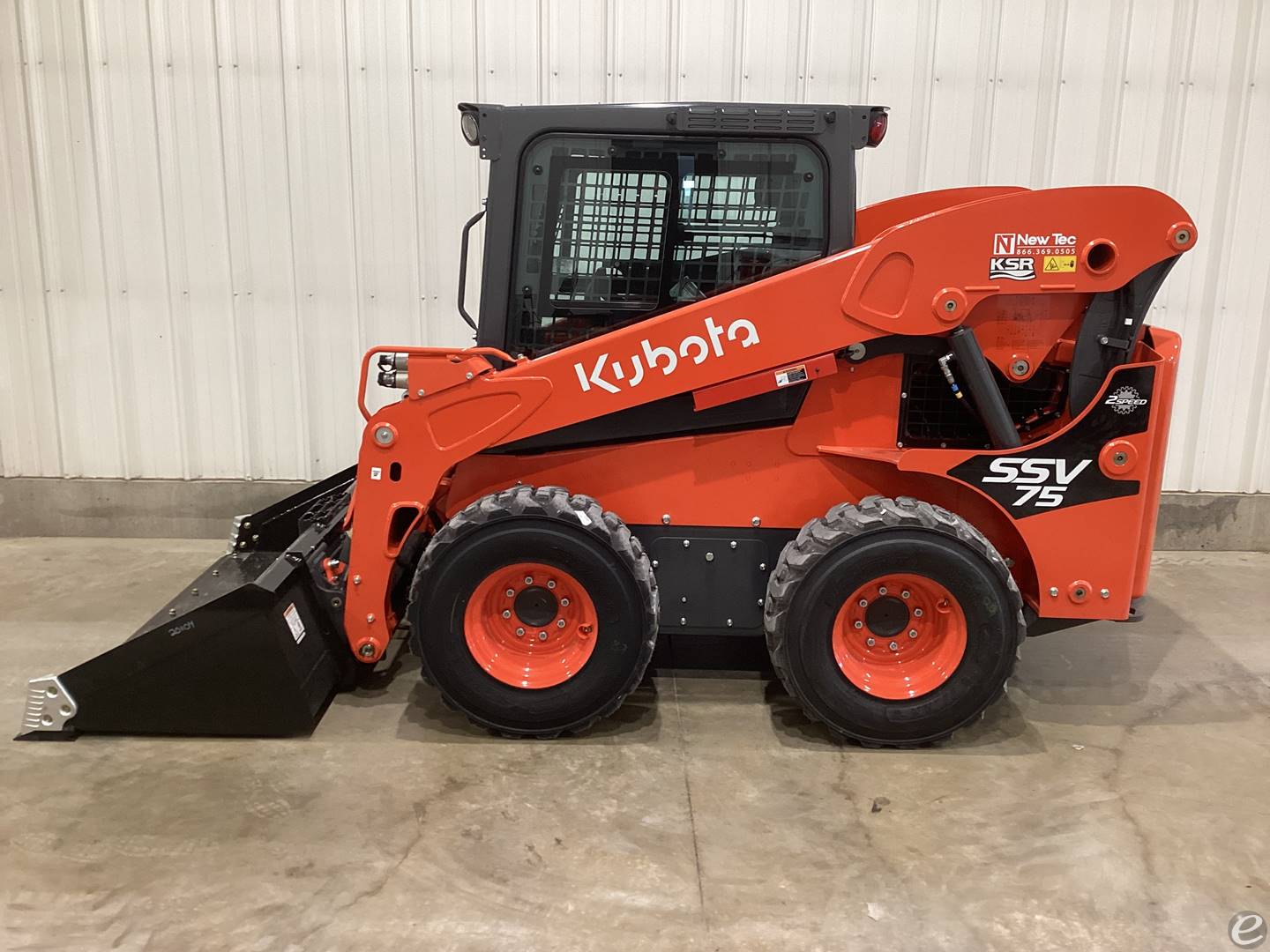 2024 Kubota SSV75HFRC