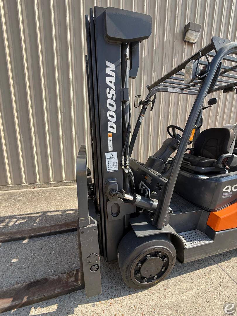 2019 Doosan GC40S-5