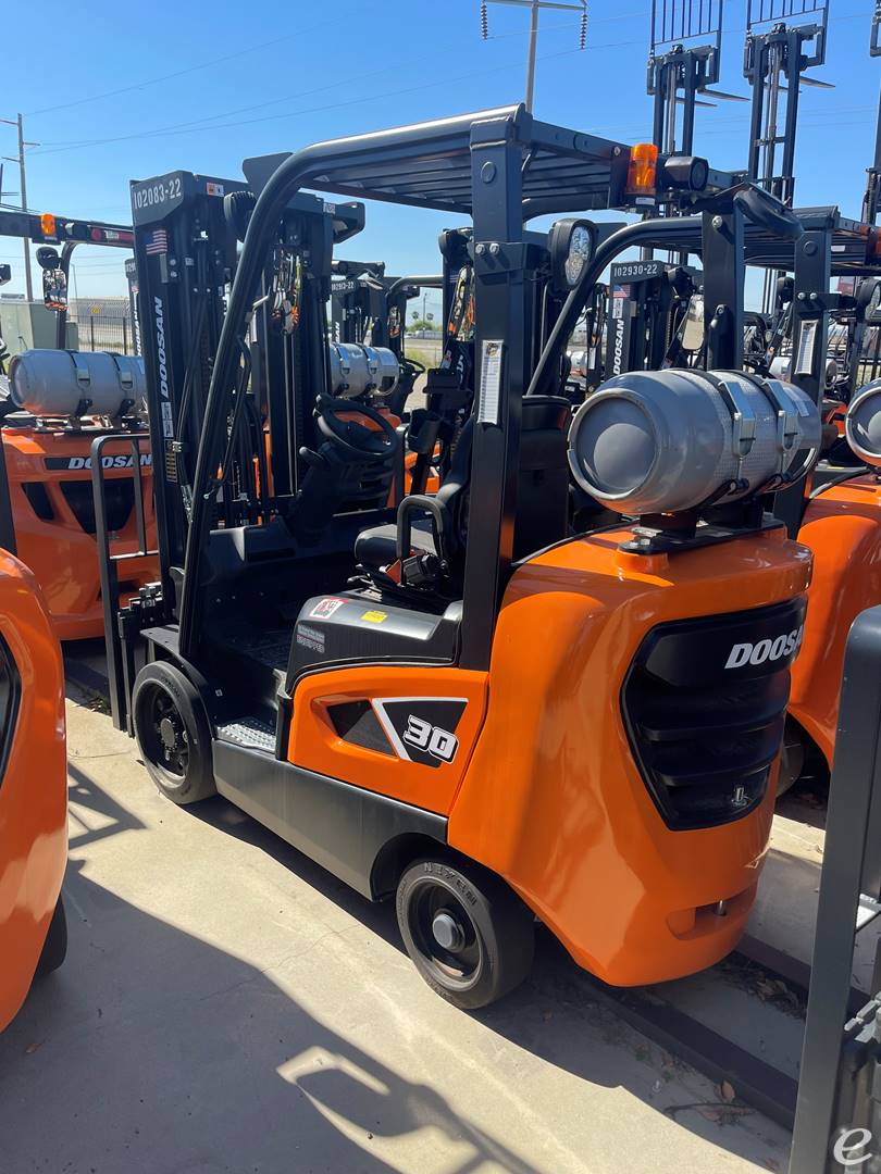 2023 Doosan GC30S-9