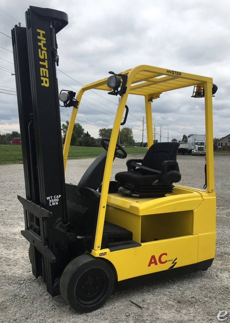 2010 Hyster J35ZT