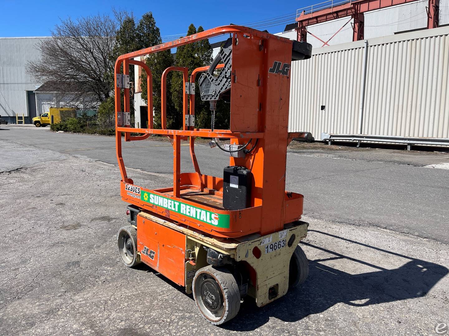 2017 JLG 1230-ES