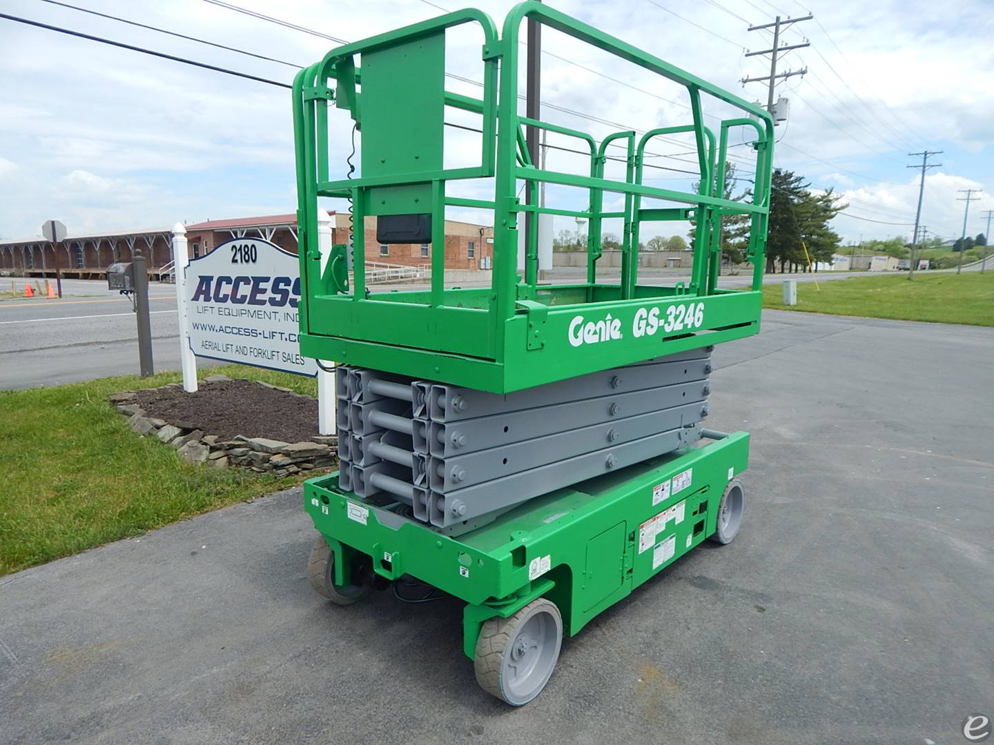 2013 Genie GS3246