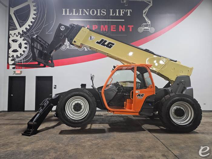 2016 JLG 1255