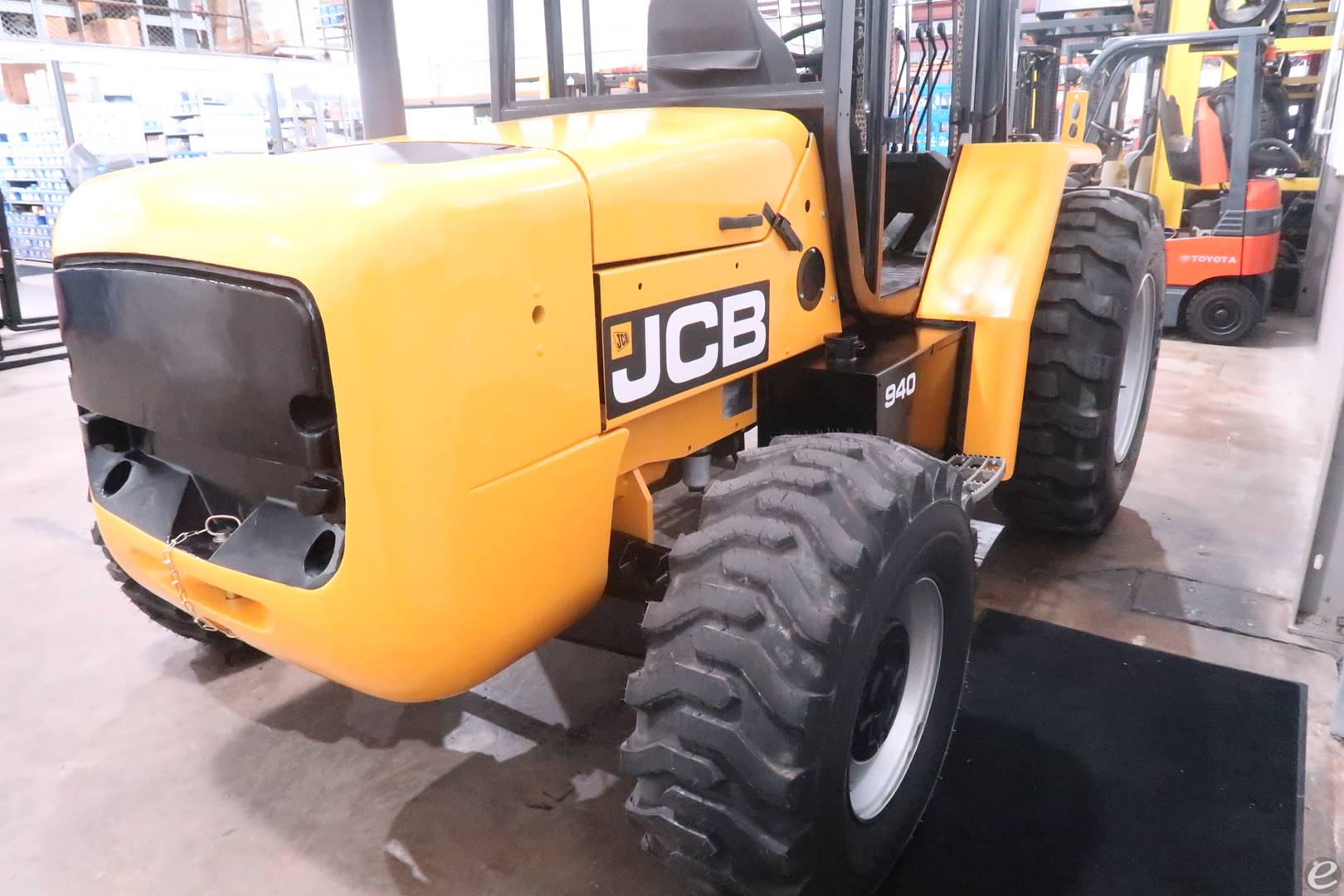 2015 JCB 940