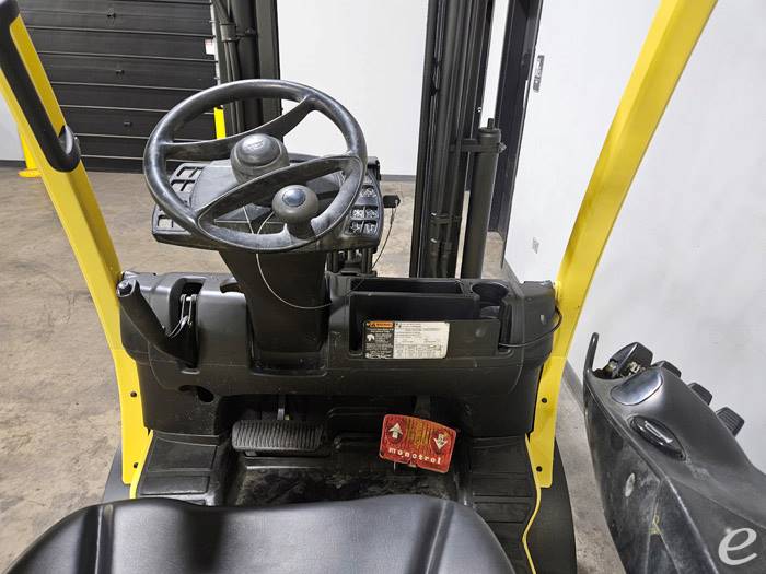 2015 Hyster H70FT