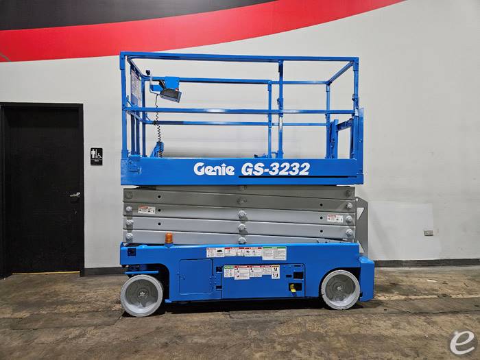 2015 Genie GS3232