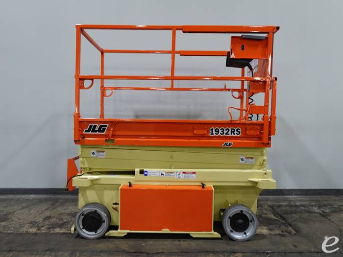 2014 JLG 1932RS