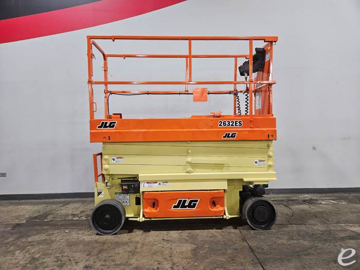 2016 JLG 2632ES