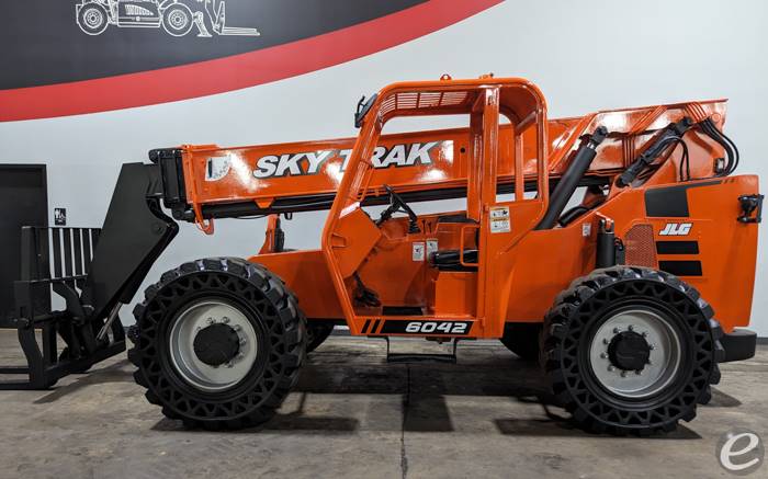 2016 Skytrak 6042