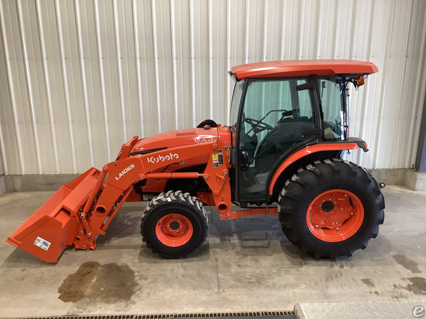 2023 Kubota MX5400HSTC