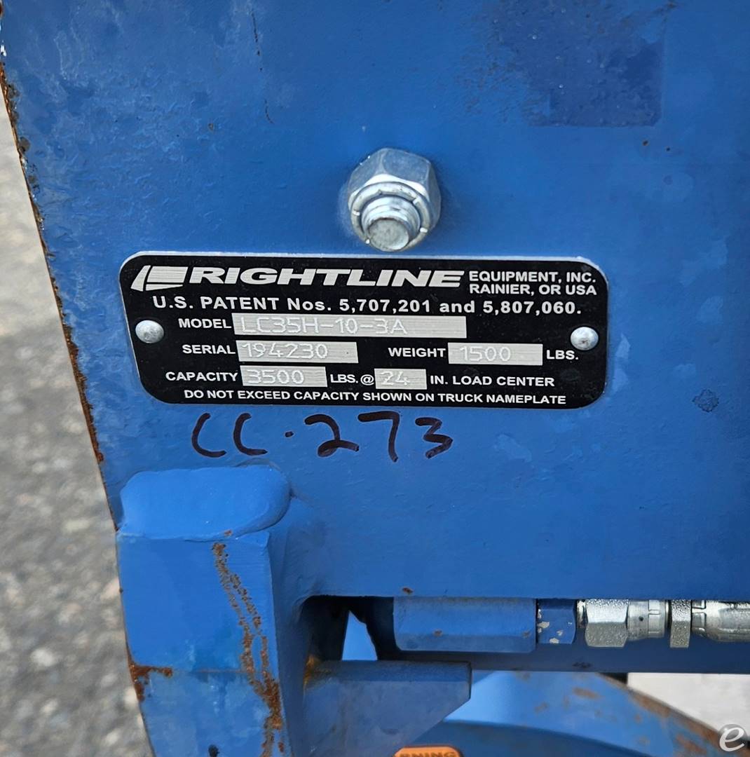 2019 Rightline LC35H-10-3AC-AP