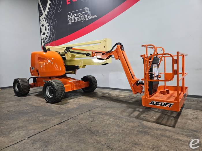 2015 JLG 450AJ