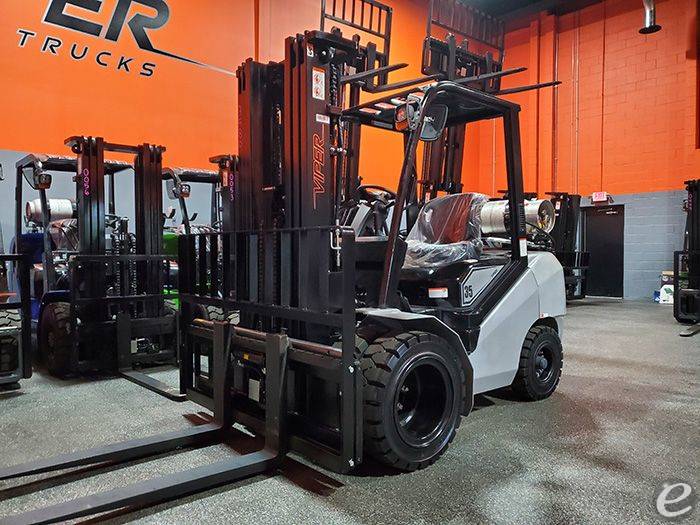 2024 Viper Lift Trucks FY35