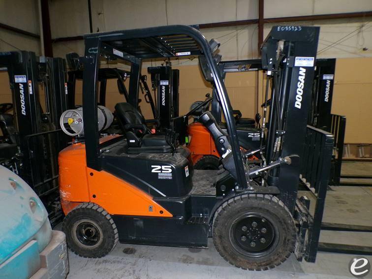2022 Doosan G25N-7LP