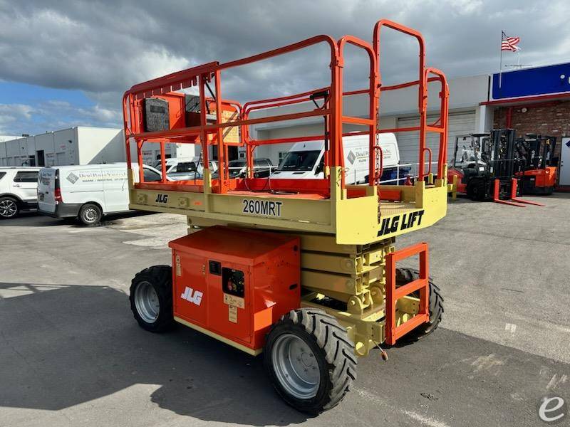 2015 JLG 260MRT