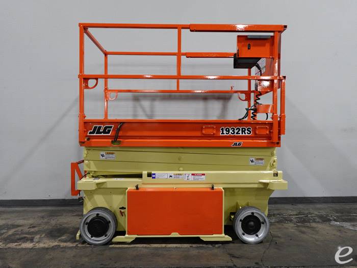 2014 JLG 1932RS