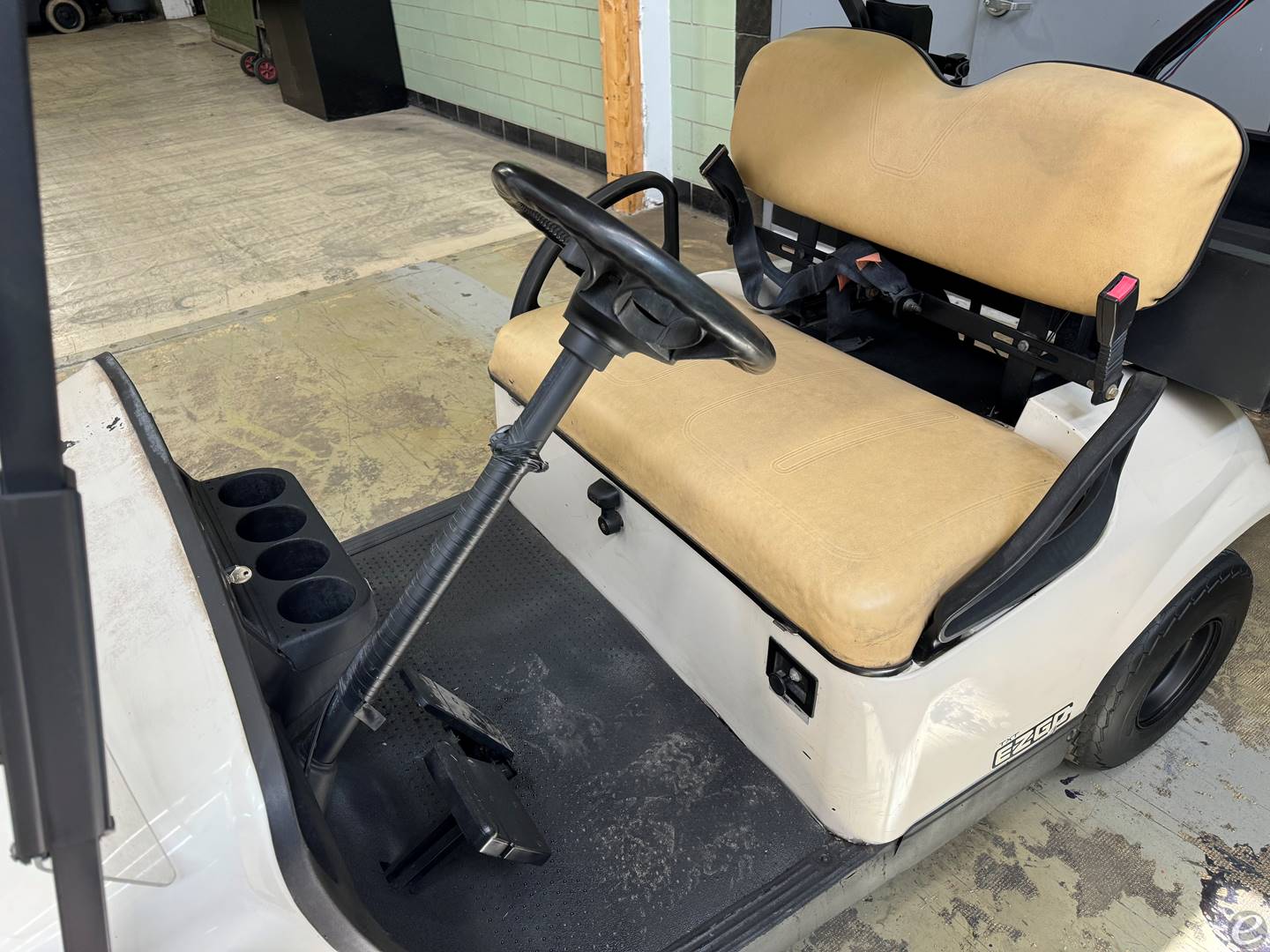 EZ-GO EZ-GO Golf cart