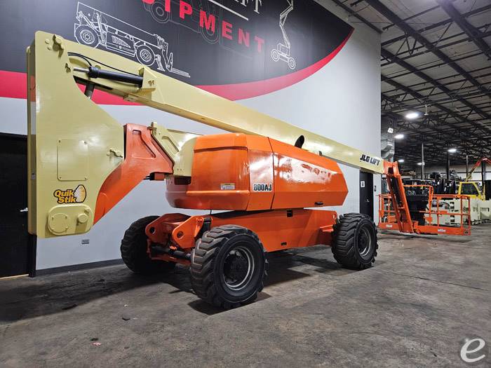 2012 JLG 800AJ