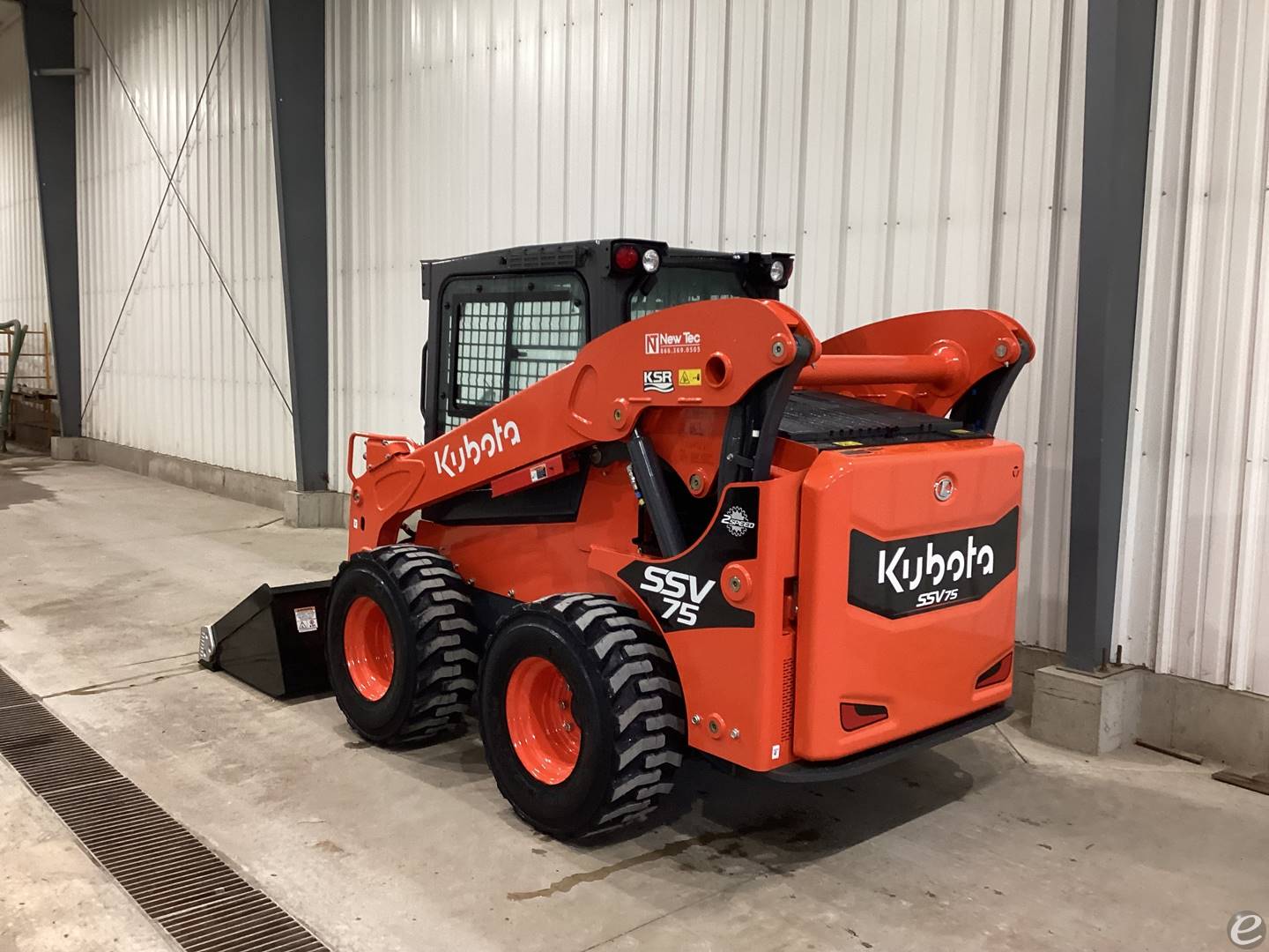 2024 Kubota SSV75PHFRC