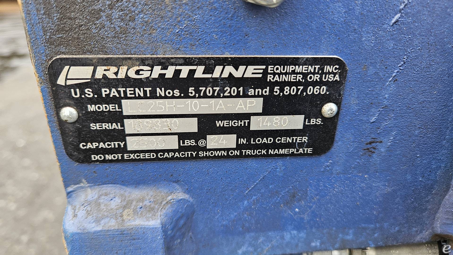 2018 Rightline LC25H-10-1A-AP