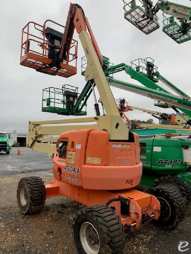 2013 JLG 450AJ