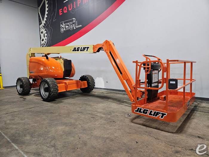 2013 JLG 600AJ