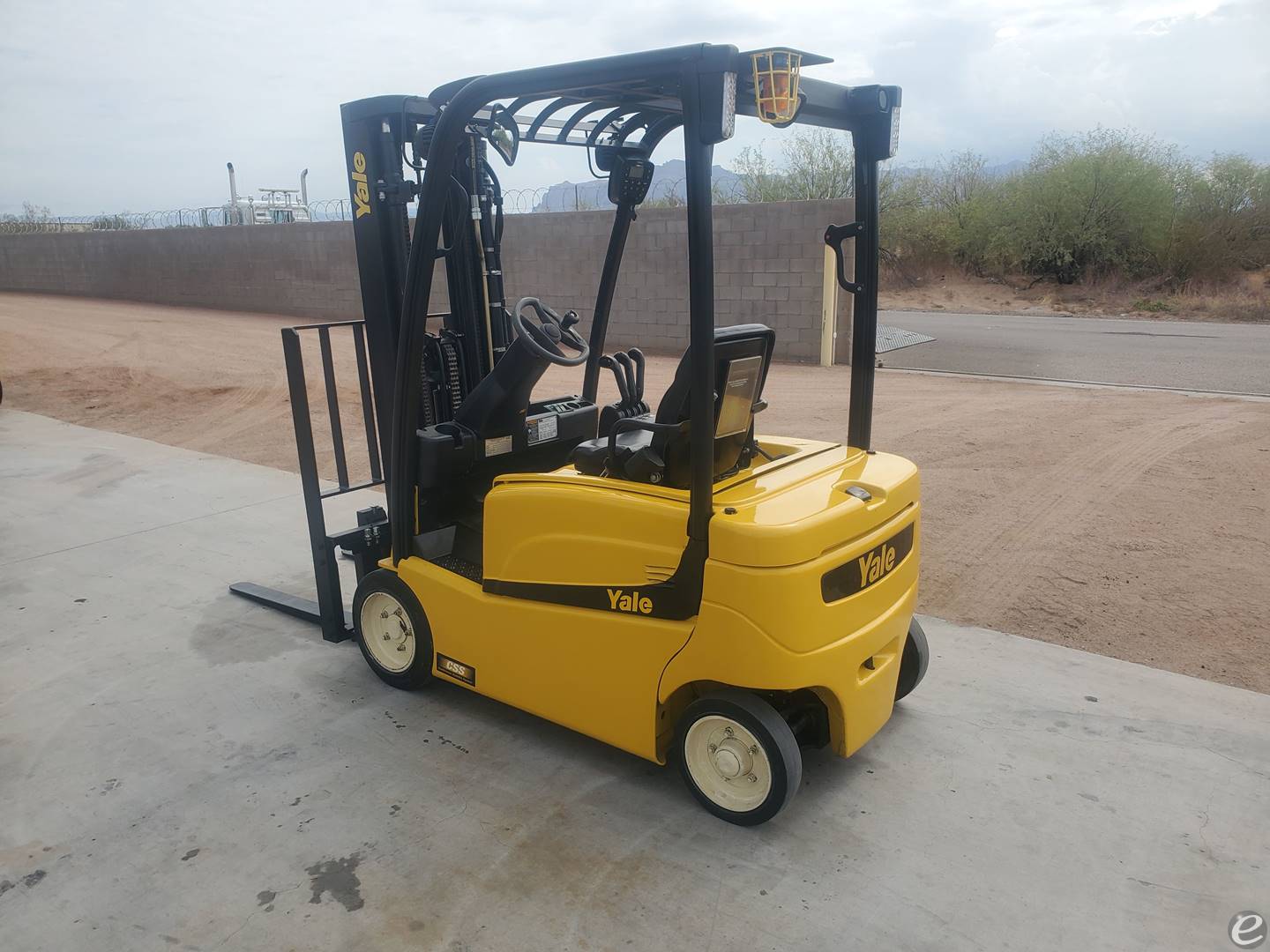 2013 Yale ERP040VF