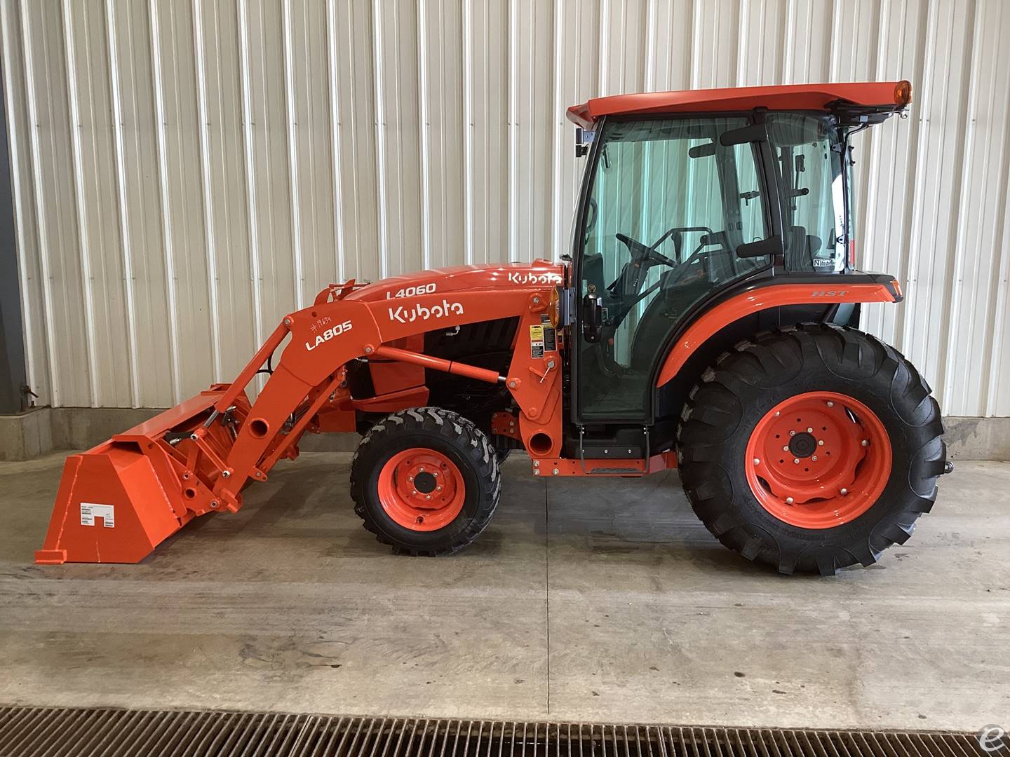 2024 Kubota L4060HSTC-LE